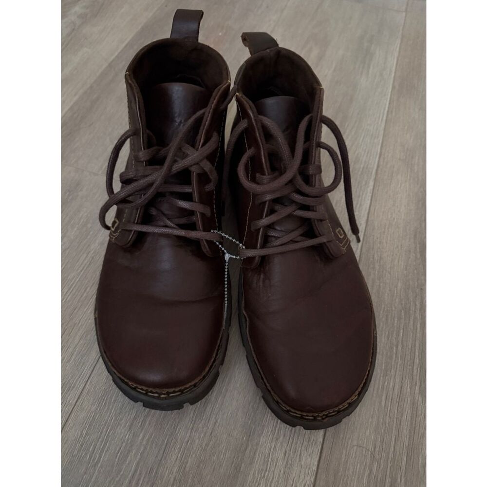 Born Men's Dark Brown Leather Chukka Boots